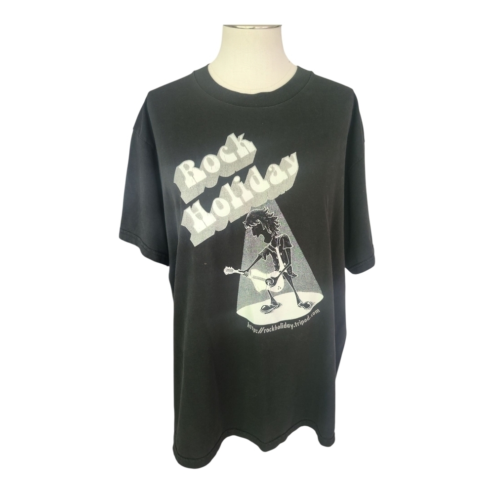 Vintage Rock Holiday Graphic Tee Black Band Style Unisex T-Shirt